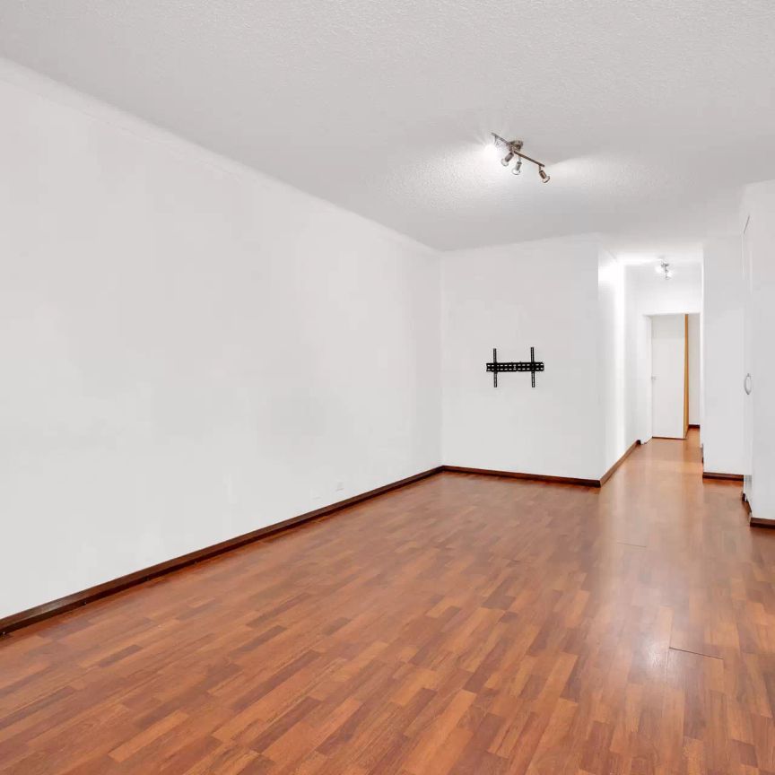 MGM MARTIN - MODERN APARTMENT WITH LOCK-UP GARAGE - Photo 1