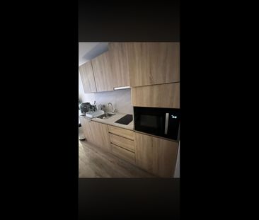 Room in a Shared House, Leylands Road, LS2 - Photo 4