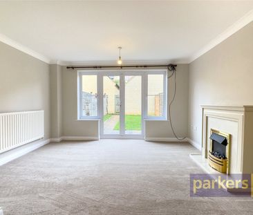 Willow Drive, Carterton, Oxfordshire, OX18 - Photo 2