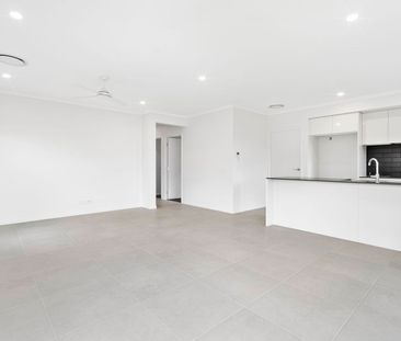 5 Ferris Avenue, 4125, Park Ridge Qld - Photo 6