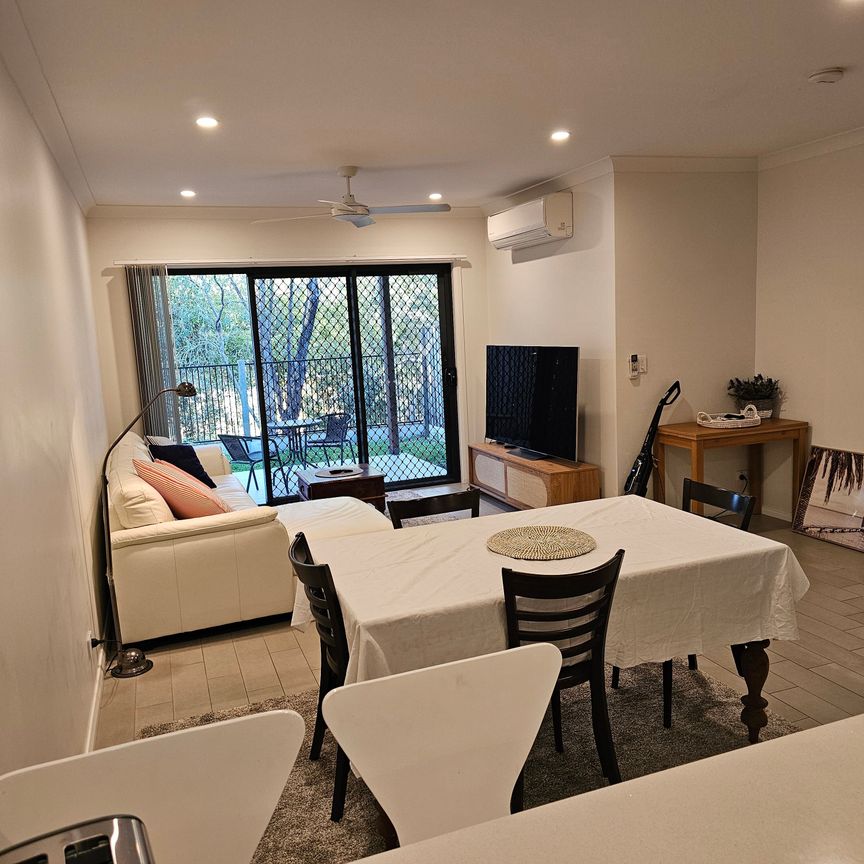 Alexandra Hills - Photo 1