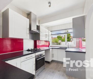 Rochester Avenue, Feltham,TW13 - Photo 4