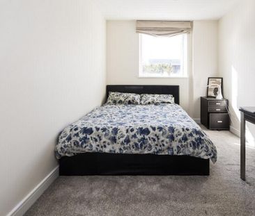 2 bedroom flat to rent - Photo 4