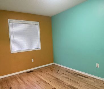 For Lease - 114 Bettina Place, Whitby, Ontario - Photo 3