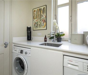 4 bedroom semi-detached house to rent - Photo 3
