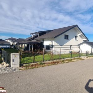 Moderne 4-Zimmer-Wohnungen in schöner Ruhigen Lage! - Foto 2