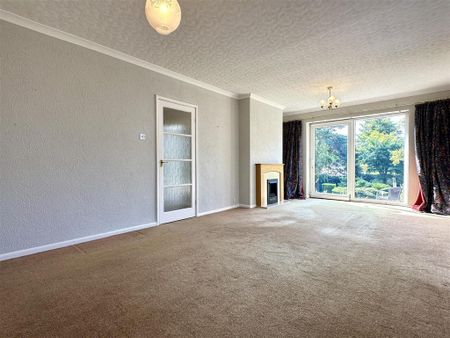3 bedroom detached bungalow to rent - Photo 3