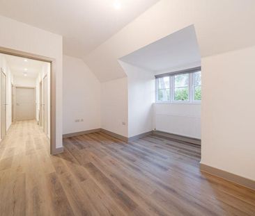 3 bedroom apartment to rent - Photo 4