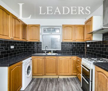 4 bedroom house to rent Dexter Street, DE23 - Photo 2