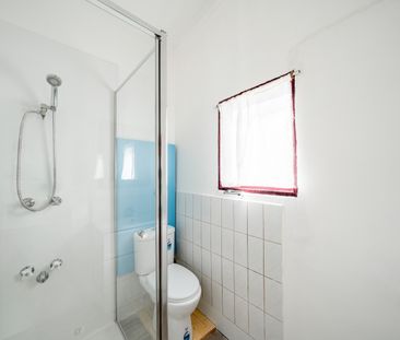158 Rupert Street, West Footscray VIC 3012 - House For Rent | Domain - Photo 6
