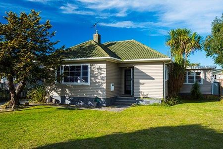 Good Family Living - Photo 5