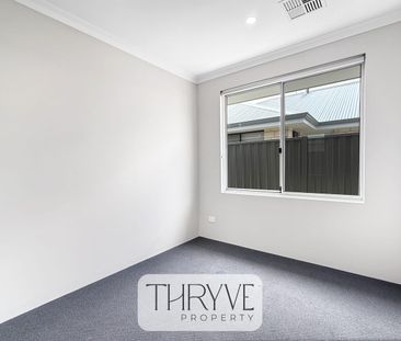 Brand New 4 Bedroom Home in Ravenswood - Photo 3