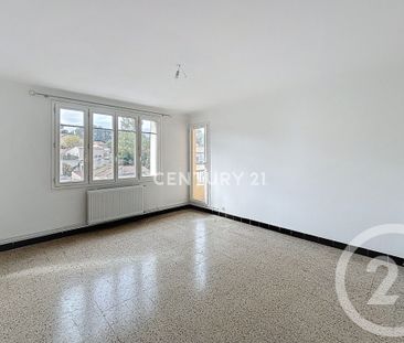 Location Appartement 3 pièces 73m² AUBAGNE 13400 - Photo 1