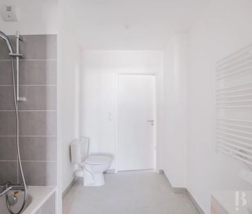 Rental Apartment Bordeaux Saint-Jean - Photo 6