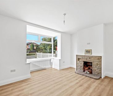 2 bedroom end of terrace house to rent - Photo 2