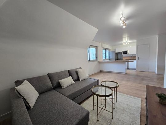 Location Appartement 4 pièces Meublé 85m² CAEN 14000 - Photo 1