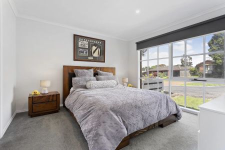 A Peaceful Location, Upgraded Interior & Close to Essentials - Photo 4