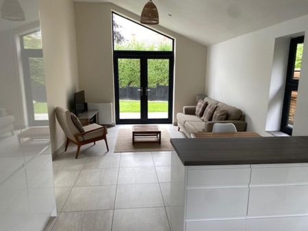 2 bedroom detached bungalow to rent - Photo 2