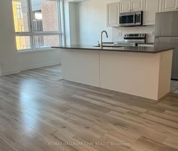 For Lease - 5 Red Maple Lane, Barrie, Ontario - Photo 2