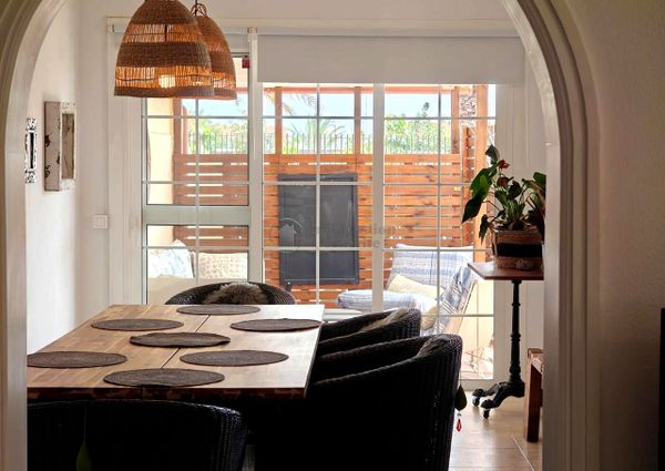 For Rental: 2-Bedroom Semi-Detached House in Las Rosas