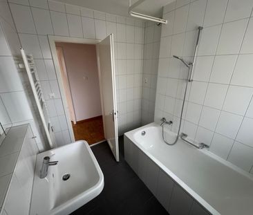 Bel appartement de 4.5 pièces au 4ème étage à Fribourg - Photo 3