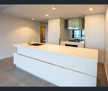 East Facing 2 Bedroom 2 Bathroom in the Heart Of Collingwood - chan... - Photo 4