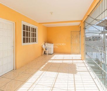 Casa com 3 quartos e 310m² para alugar em Rubem Berta, Porto Alegre. - Foto 6