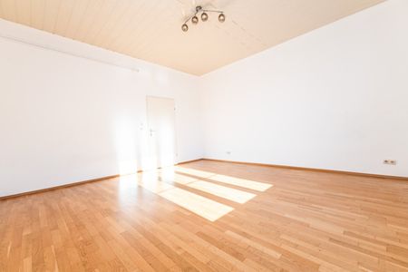 AB 01.01.2026 VERFÜGBAR | GEGENÜBER FH JOANNEUM I 3. STOCK I MODERN SANIERT I SEHR HELL I BIM VOR DER HAUSTÜRE I HAUSTIERE WILLKOMMEN I PROJEKT WOHNEN - Photo 5