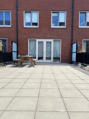 Te huur: Appartement Mathenesserdijk 405 B in Rotterdam - Photo 1