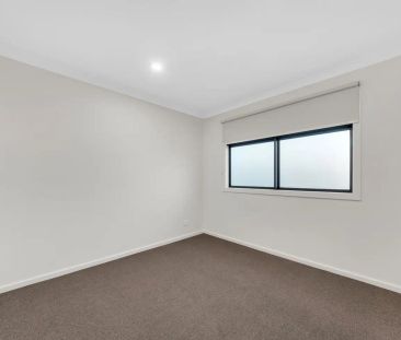 18 Redwater Drive, Mernda VIC 3754 - Photo 5