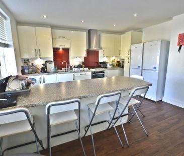 1 bedroom in a house share to rent - Photo 6