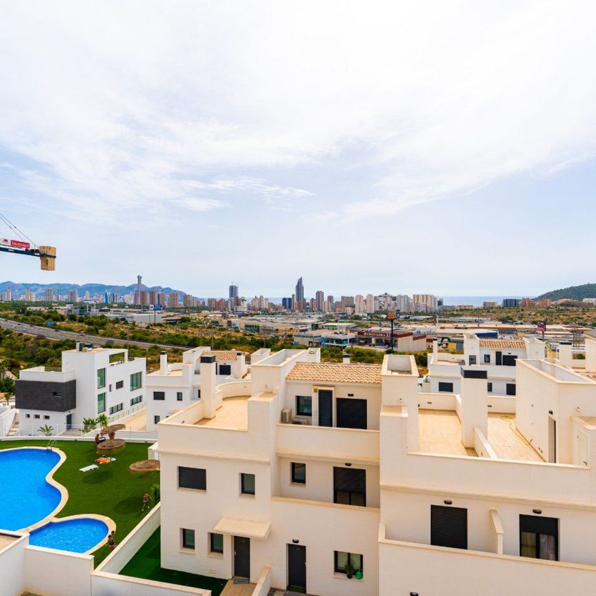 Dúplex de alquiler en Avenida Costa Brava, 31, Balcón de Finestrat - Terra Marina - Photo 1