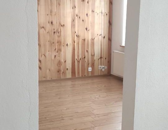 Schöne helle kleine zwei Zimmer Wohnung - Foto 1