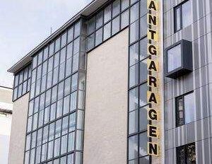 Penthouse mit gr. Terrasse auf dem Dach des Kantgaragenpalastes - Photo 1