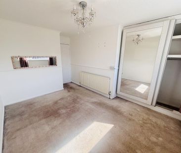 2 bedroom property to rent - Photo 3