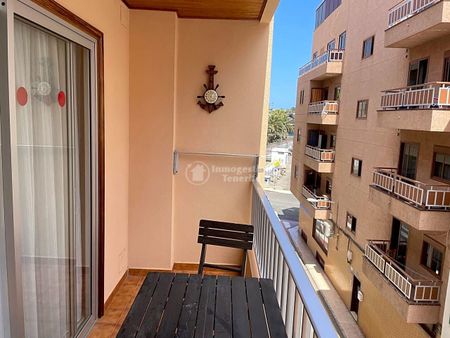 For Rent: Charming 1-Bedroom Apartment in Las Galletas - Photo 3