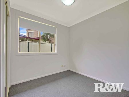 2/18 Florence Street Oakhurst - Photo 3