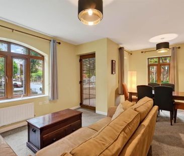2 Apartment, Chancellors Court, 55-57 Malone Road, Belfast, BT9 6SA - Photo 2