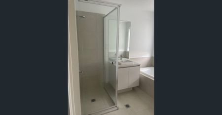 Furnished one Bed Room for lease, Close Marsden business Park, IKEA, $220 weekly - Photo 4