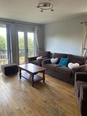 38 Cromwell Court, 110 Cromwell Road ( Only Available Short Term), Belfast, BT7 1NE - Photo 1