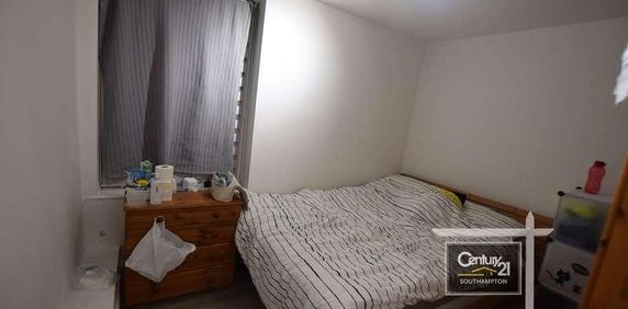 |ref: |, High Road, Southampton, SO16 - Photo 2