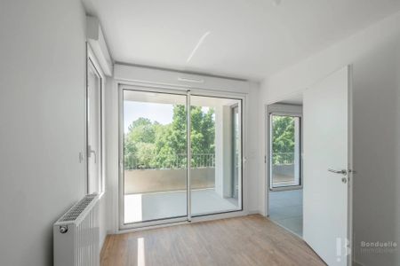 Rental Apartment Bordeaux Saint-Jean - Photo 4