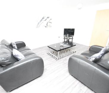 2 bedroom flat to rent - Photo 6