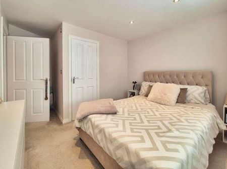 Adair Road, Ipswich, IP1 - Photo 4