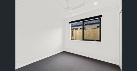 Modern and Stylish Family Home - Photo 4