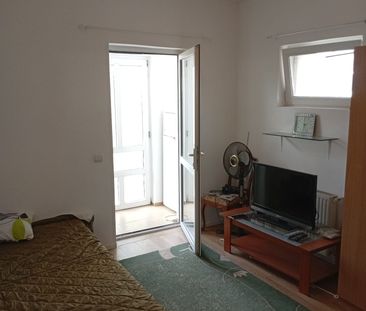 Garsonieră mobilată, 30m², ,intrare separata, parter, Str. Nicolae - Fotografie 2