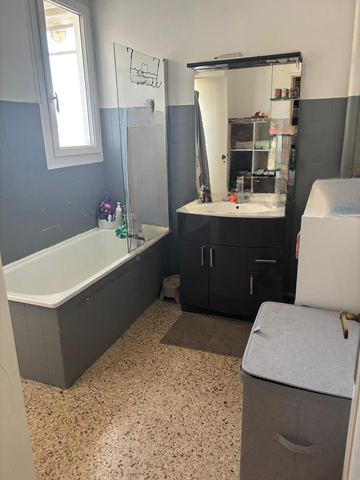 Location Appartement 3 pièces 57m² MARIGNANE 13700 - Photo 5