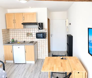 Location Appartement 1 pièce 18m² - Photo 2