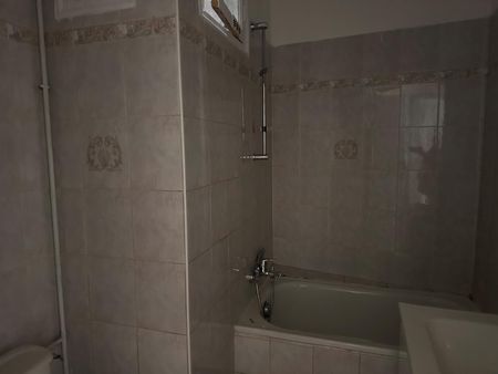 Location appartement Marseille 1er (13001) - Photo 2
