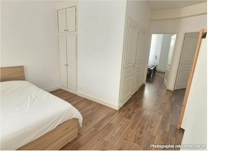 Location Appartement 4 pièces 83m² CHAMALIERES 63400 - Photo 2